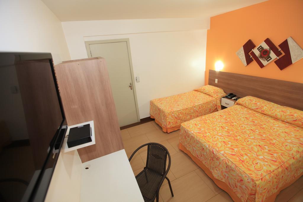 Hotel Oly Plaza Piracicaba Zimmer foto