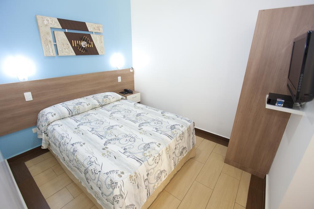 Hotel Oly Plaza Piracicaba Zimmer foto
